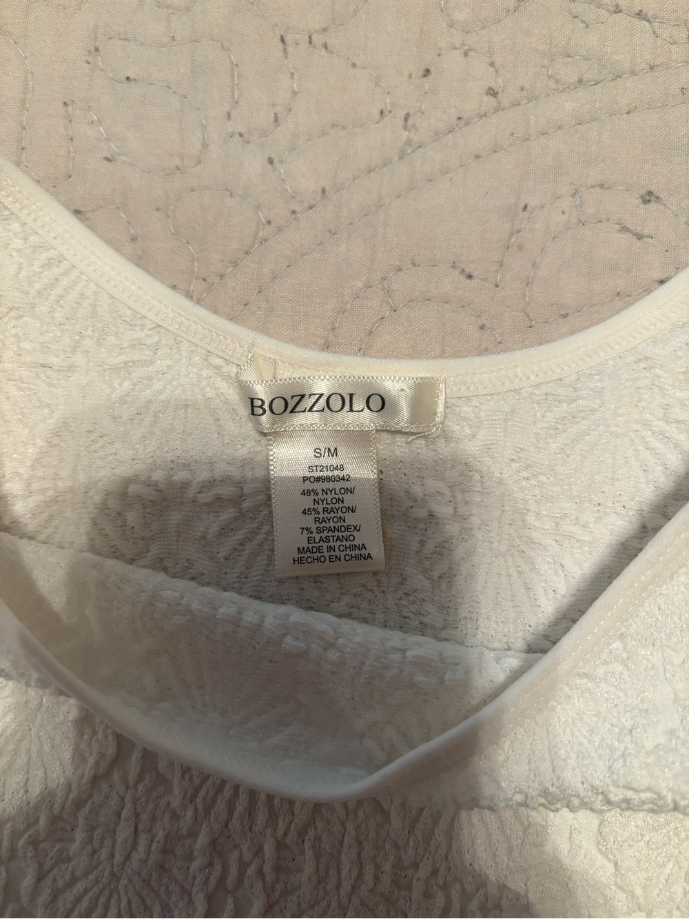 Bozzolo Crop Top - Picture 3 of 3